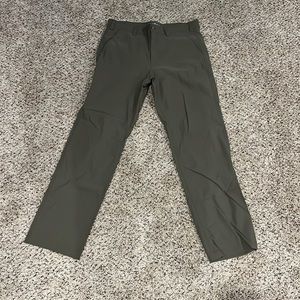 Eddie Bauer Mens 36x34 Tall Horizon Guide Chino Pants